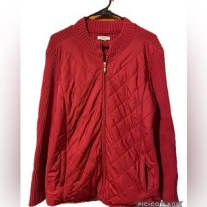 EUC Croft & Barrow red front zip jacket with pockets.